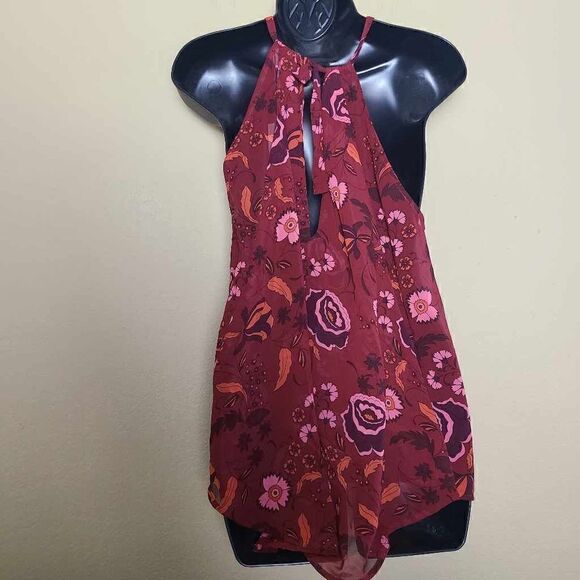 NWT BB Dakota Floral Halter Top - Picture 6 of 9